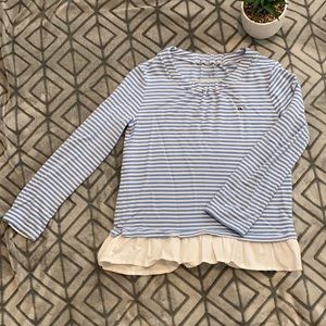 Vineyard vines youth blue and white striped top